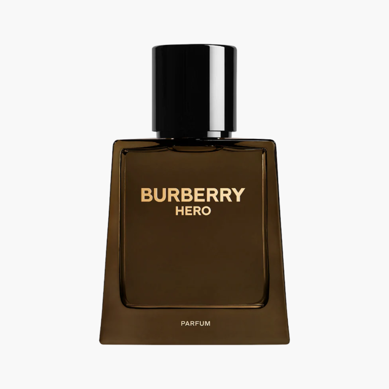 absolut-BURBERRY-Parfum-Hero-avec-cedre